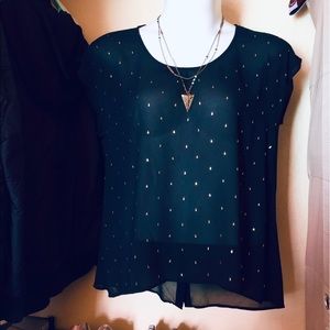 Sheer gold detailed top!